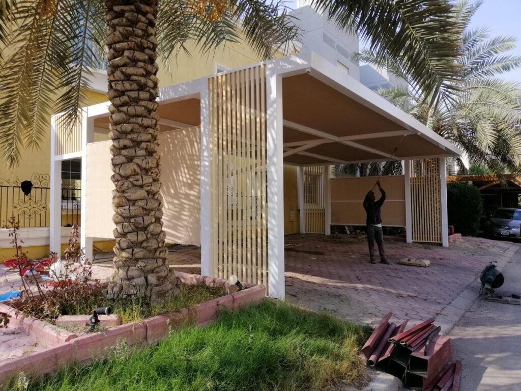 مظلة سيارة مودرن