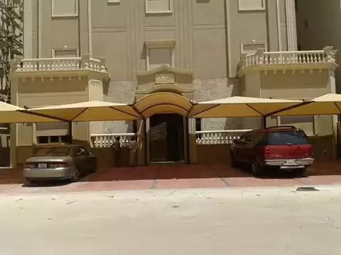 مظلات سيارات مودرن في الكويت